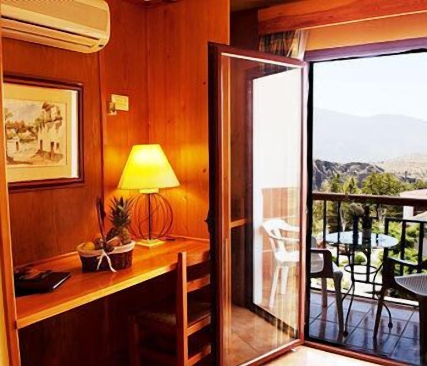 Hotel Alcadima Lanjarón Εξωτερικό φωτογραφία