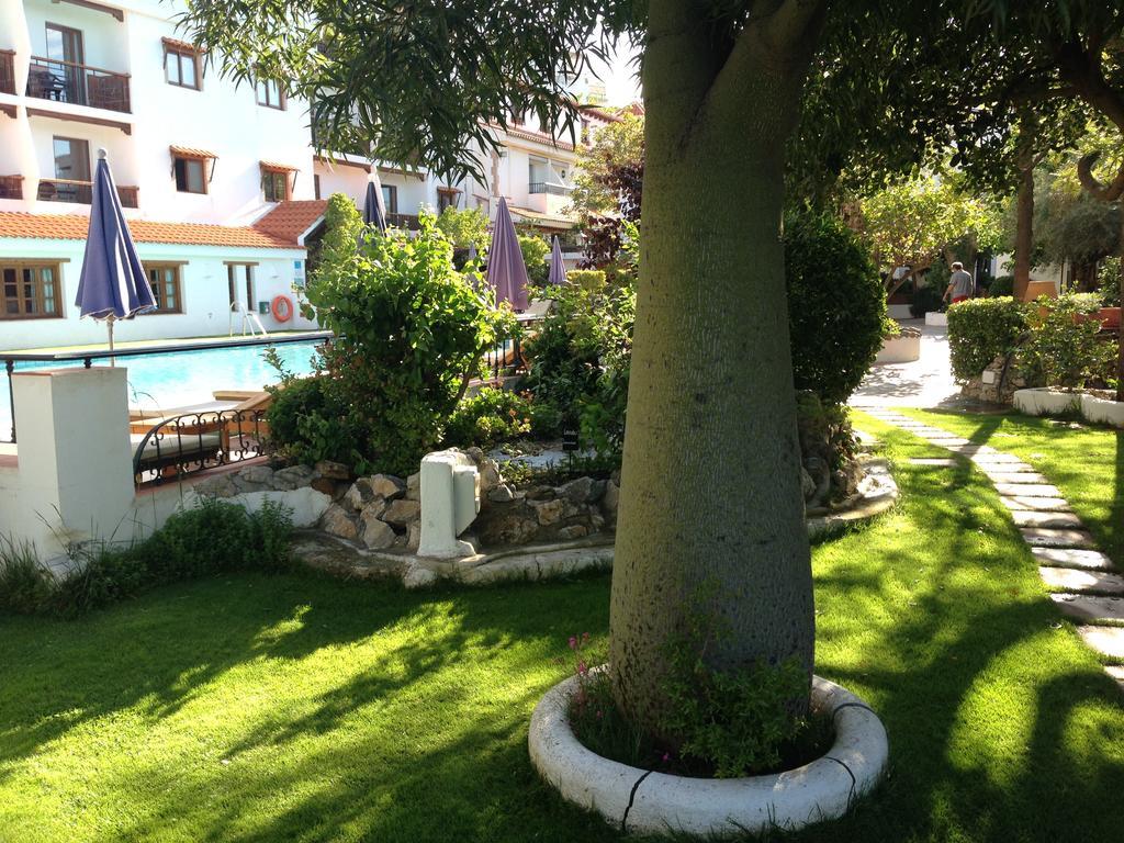 Hotel Alcadima Lanjarón Εξωτερικό φωτογραφία